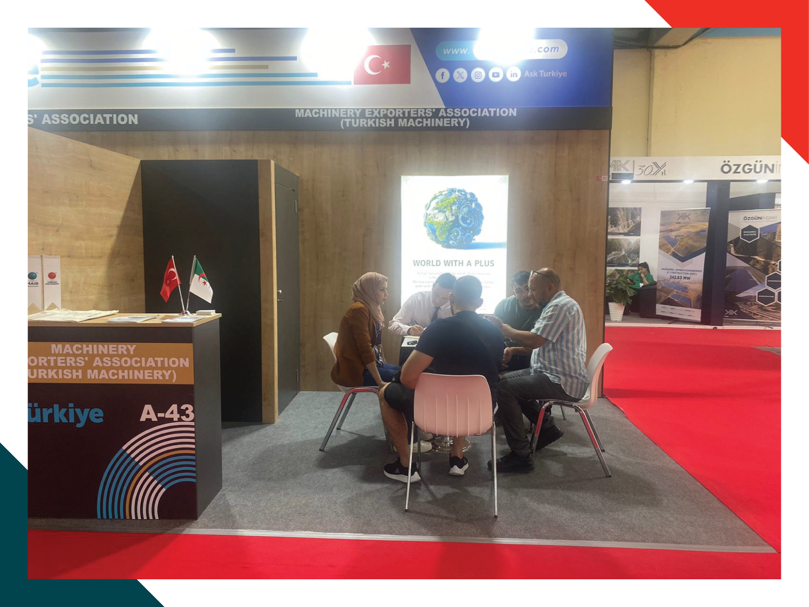 İngilizce (Başlık: Turkish Machinery Has Attended Foire Internationale d'Alger (FIA))